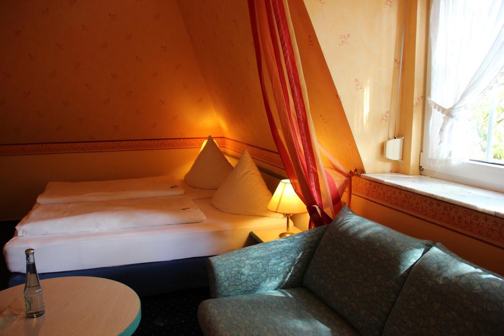 Hotel Nordic Нордерштедт Экстерьер фото