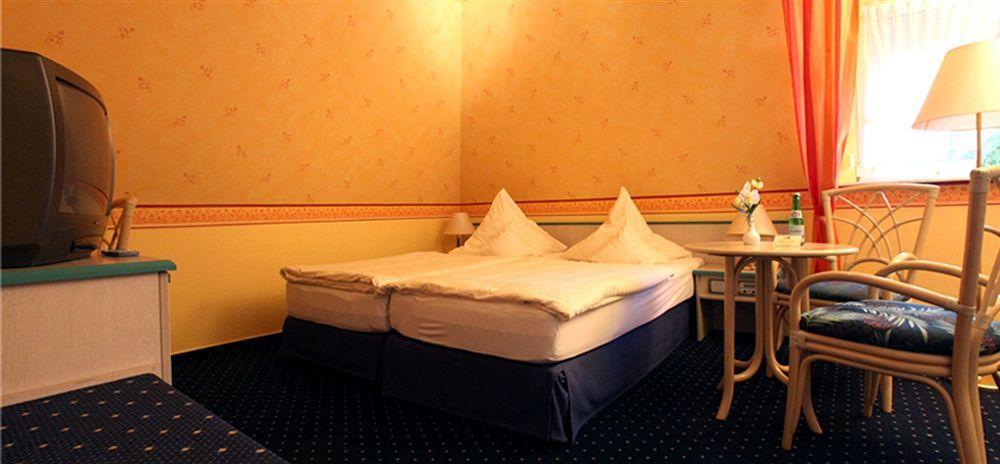 Hotel Nordic Нордерштедт Экстерьер фото